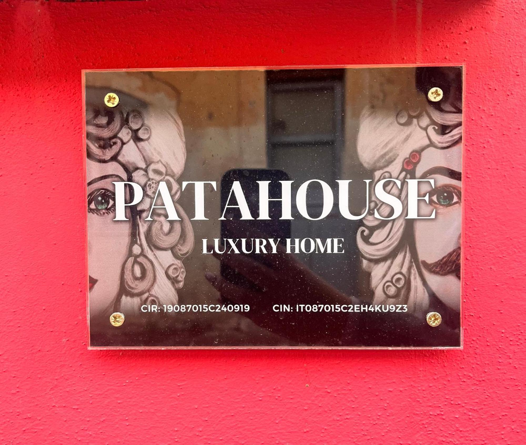 Patahouse Apartment CTA Exterior photo